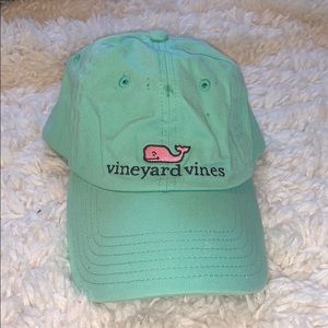 Vineyard Vines hat